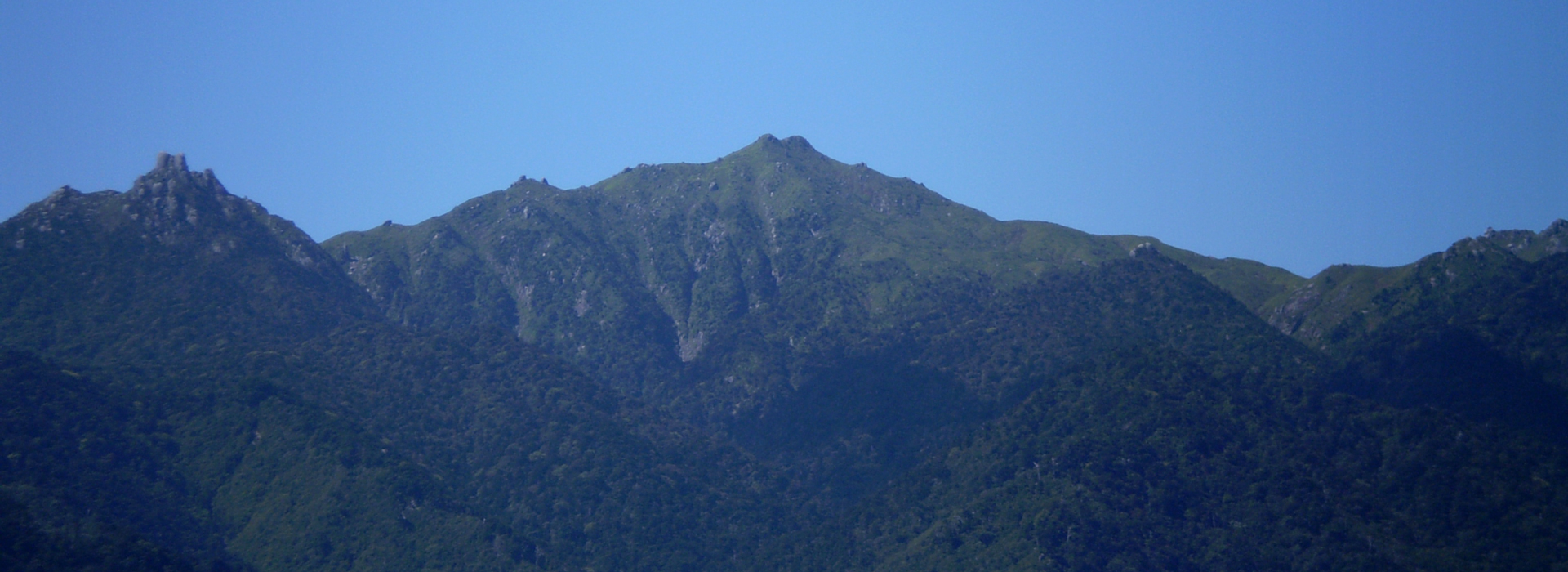 宮之浦岳和屋久島山脈